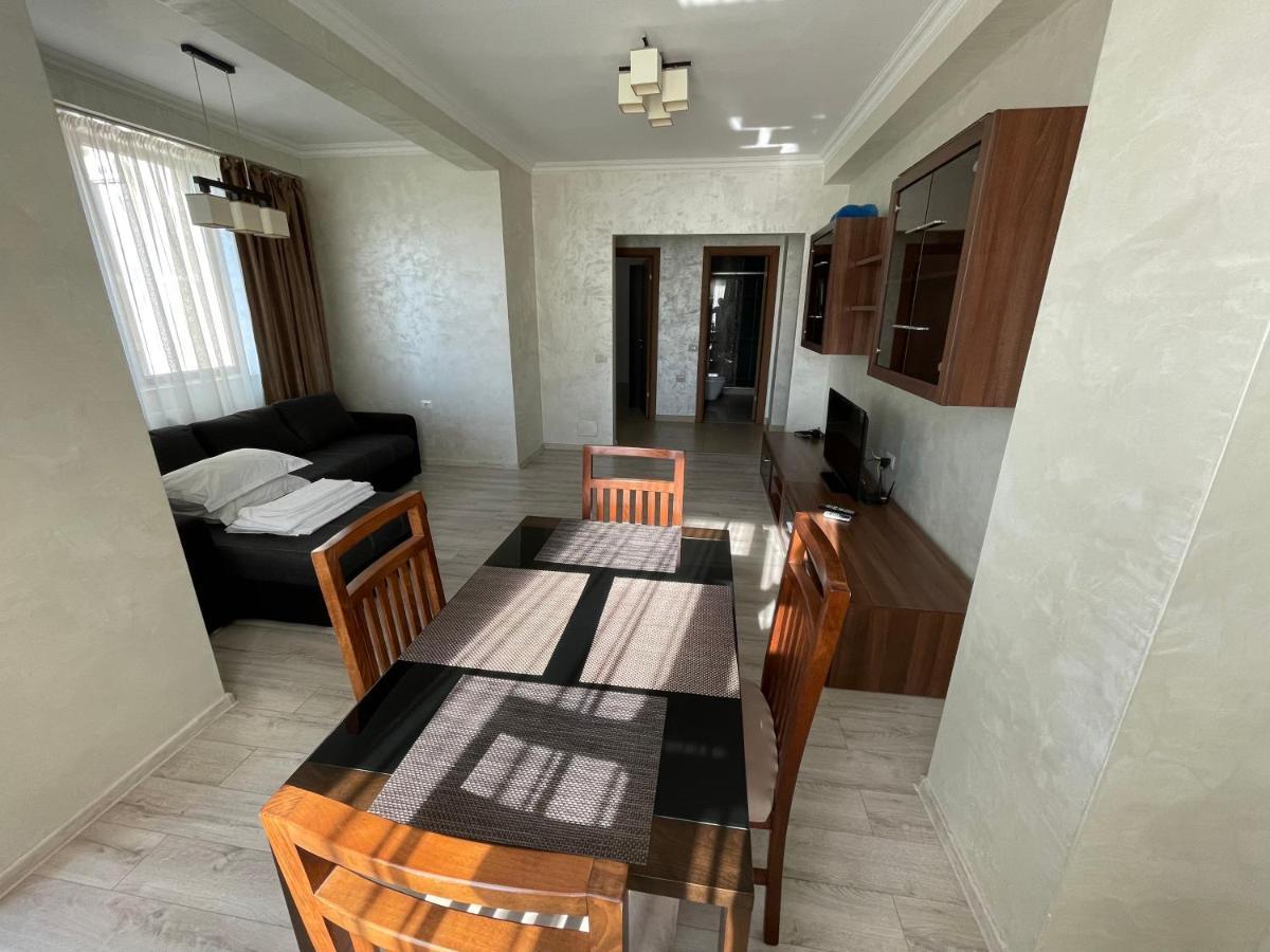 Apartament Evelyn Mamaia Bagian luar foto